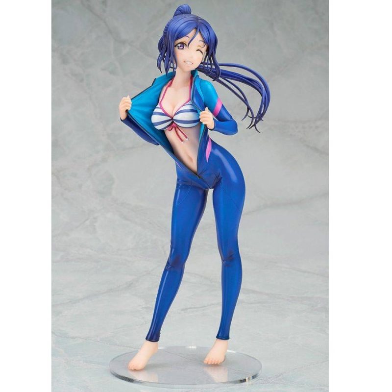 Photo by Tomato Republic Chile on June 11, 2025. An anime-style image of 1 Figura Kanan Matsuura Wet Suit Love Live! Sunshine!! Alter escala 1/7 swimsuit 4560228207934
